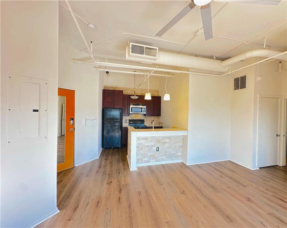 120 Ralph Mcgill Boulevard NE 903