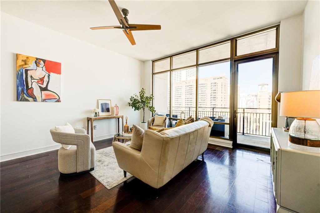 565 Peachtree Street NE 1101