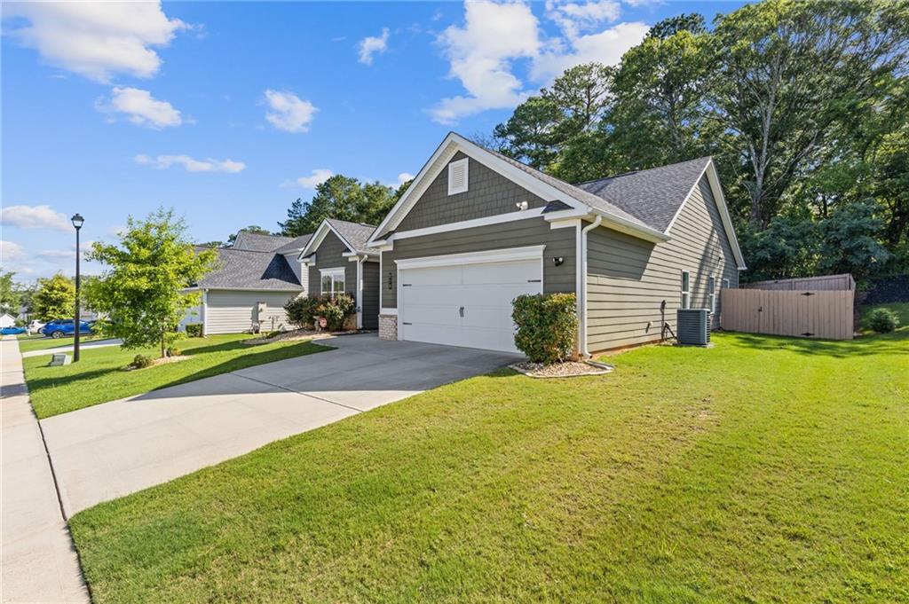 218 Stonecreek Bend