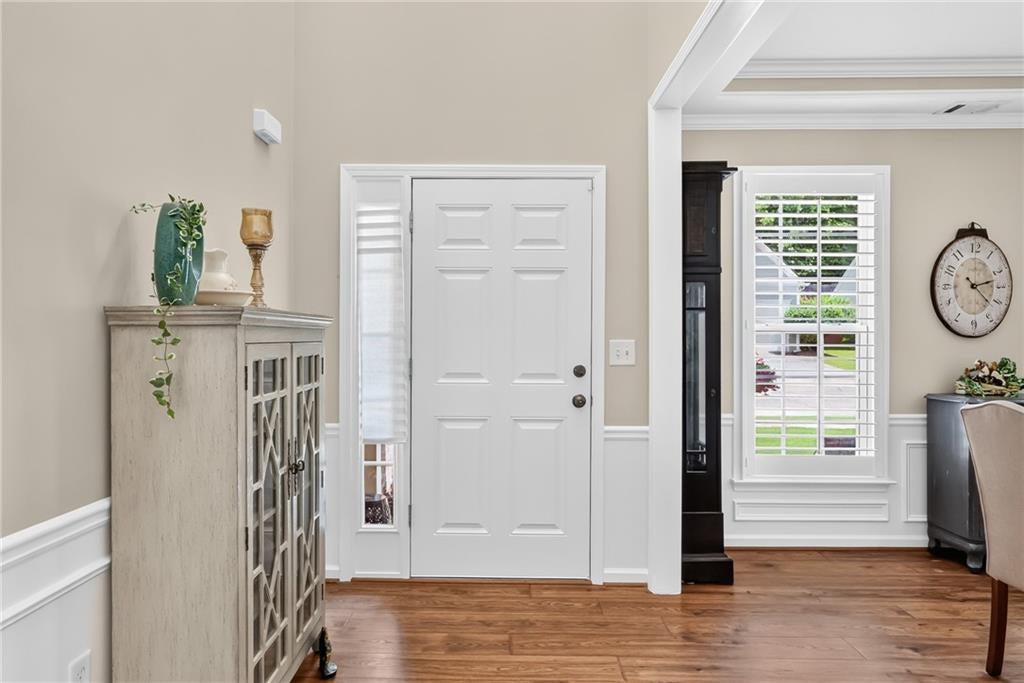 153 Churchcliff Drive