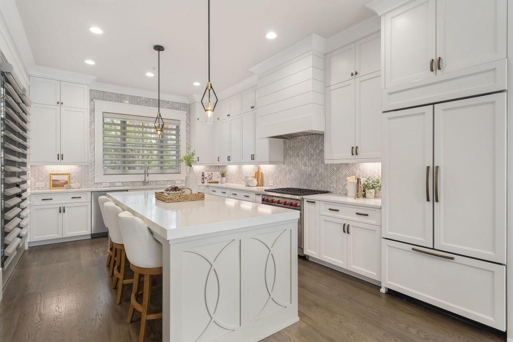 3715 Peachtree Road NE 12