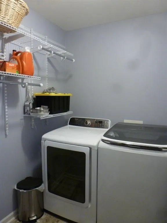 Dacula, Georgia 30019, United States, 3 Bedrooms Bedrooms, ,2 BathroomsBathrooms,Residential,Active,251757