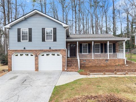 4691 Lucerne Valley Road SW Lilburn GA 30047