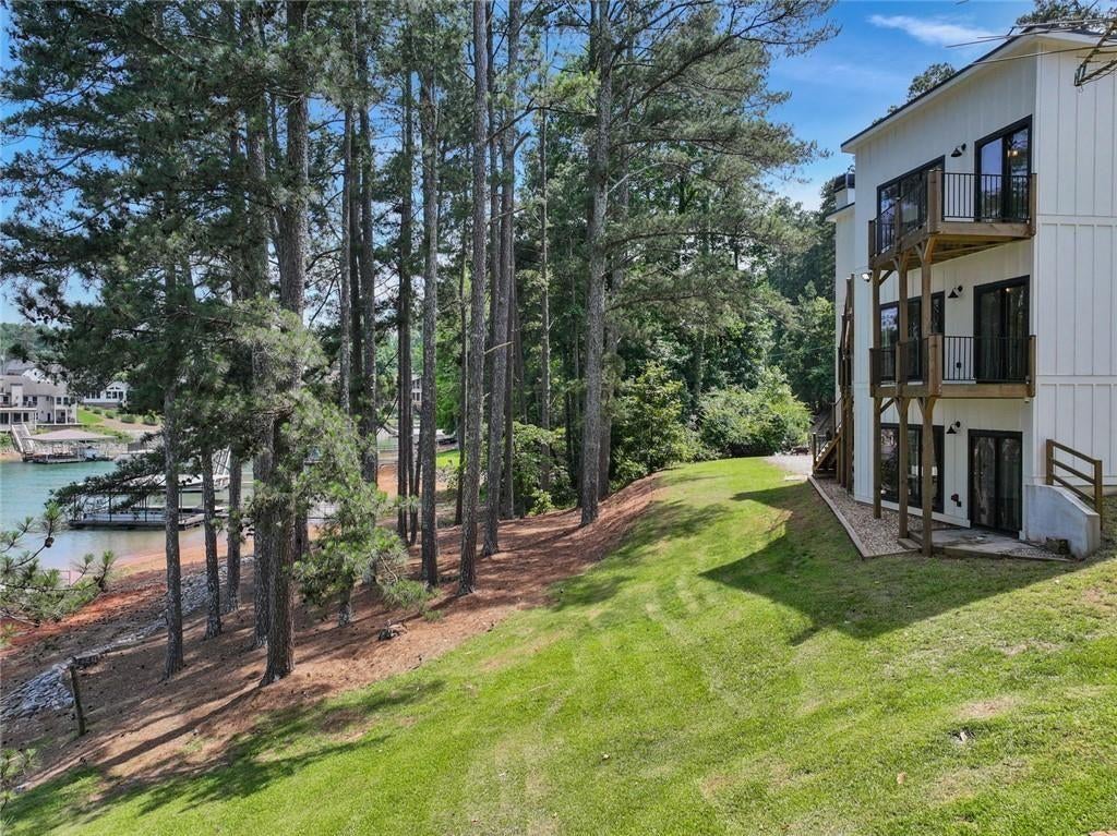2040 Ridge Road