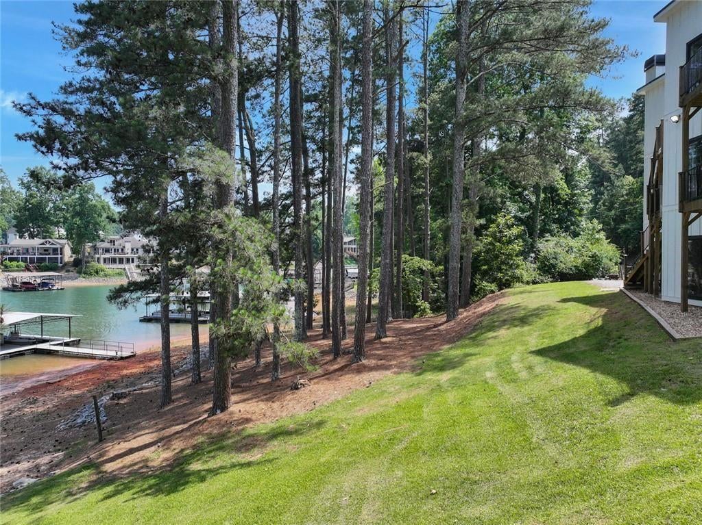 2040 Ridge Road