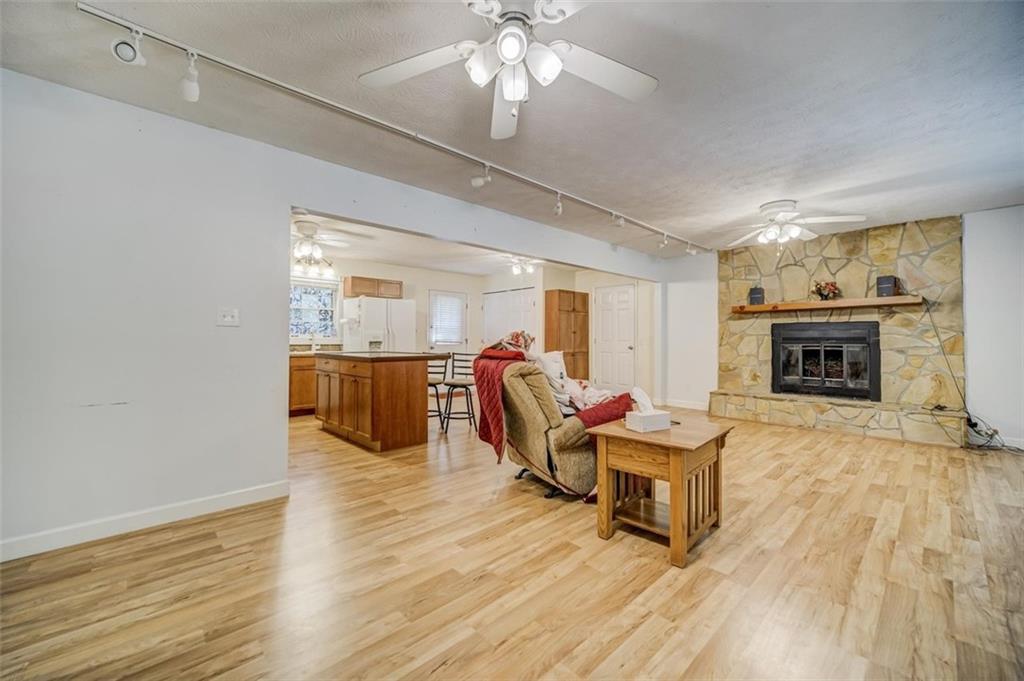 407 Pleasant Grove Road