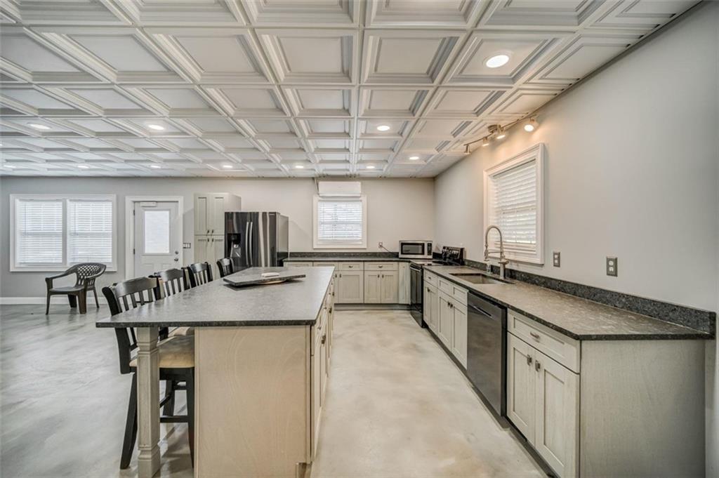 407 Pleasant Grove Road