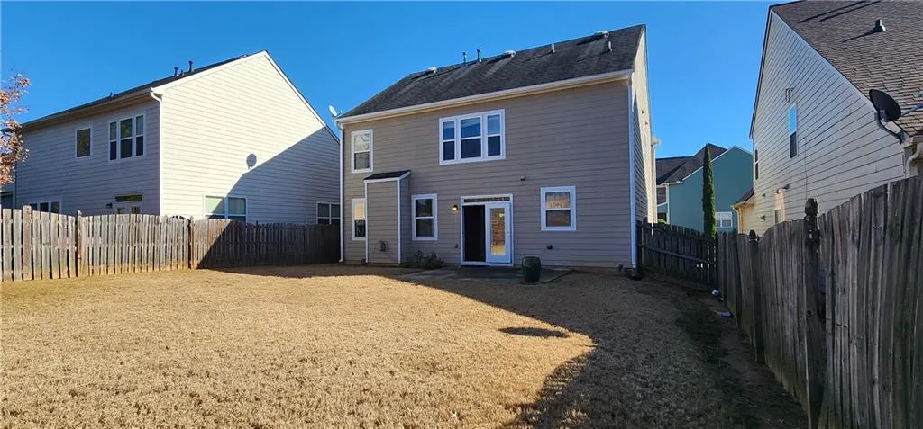 Cumming, Georgia 30041, United States, 4 Bedrooms Bedrooms, ,3 BathroomsBathrooms,Residential,Active,25893