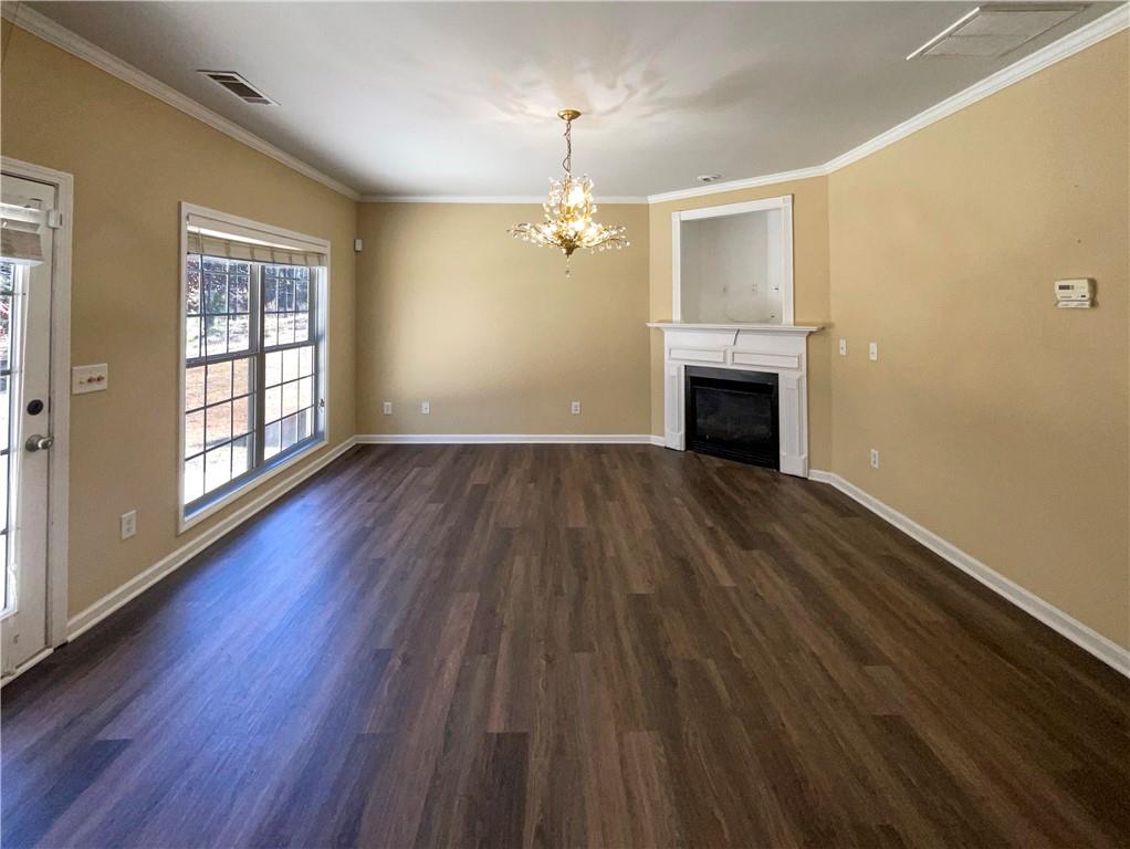 1211 Saxony Drive SE