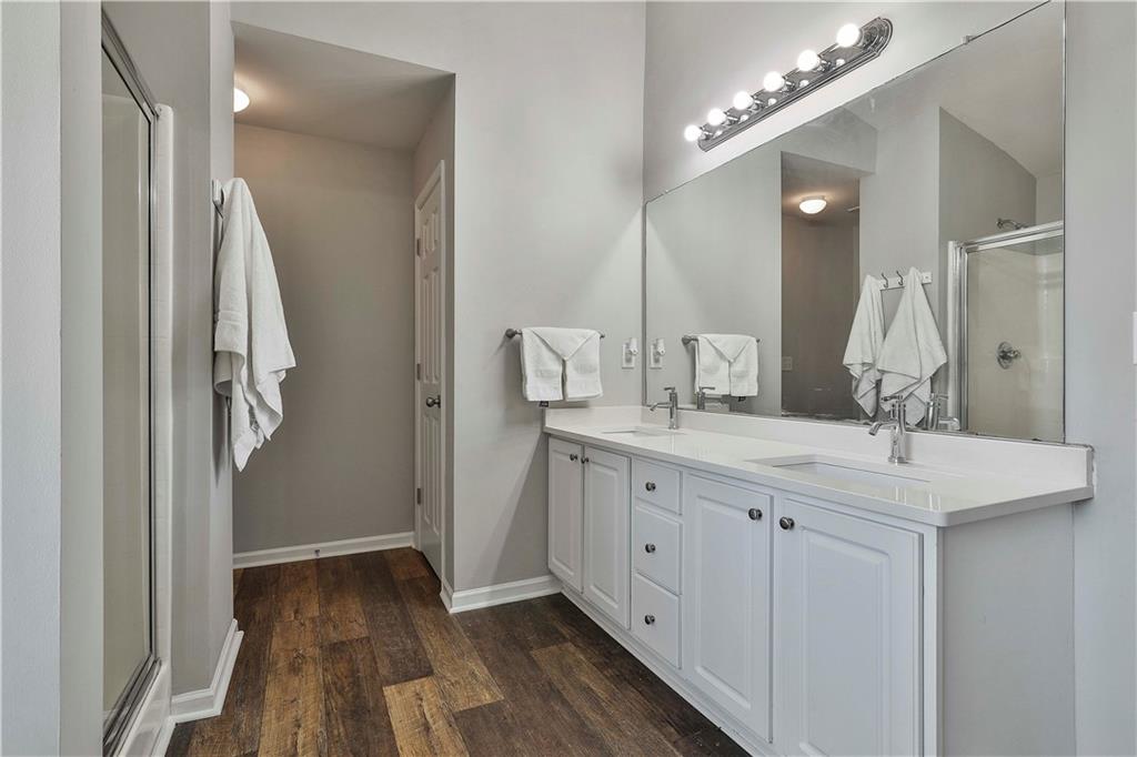 Lakeshore - Residential