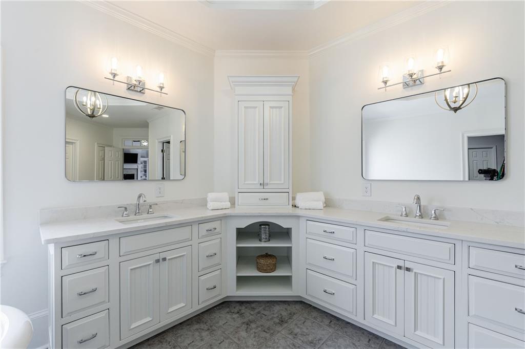 350 Newcastle Drive, Alpharetta, Georgia image 37