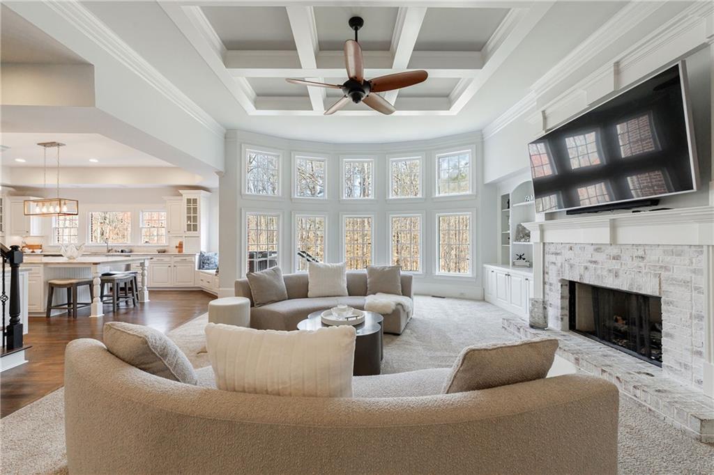350 Newcastle Drive, Alpharetta, Georgia image 8