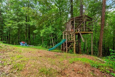 A home in Ellijay