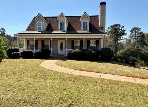 Homes For Sale - 215 Hastings Court<br/> Henry County, Mcdonough, GA 30252