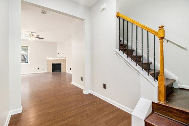 4305 Comfort Trail
