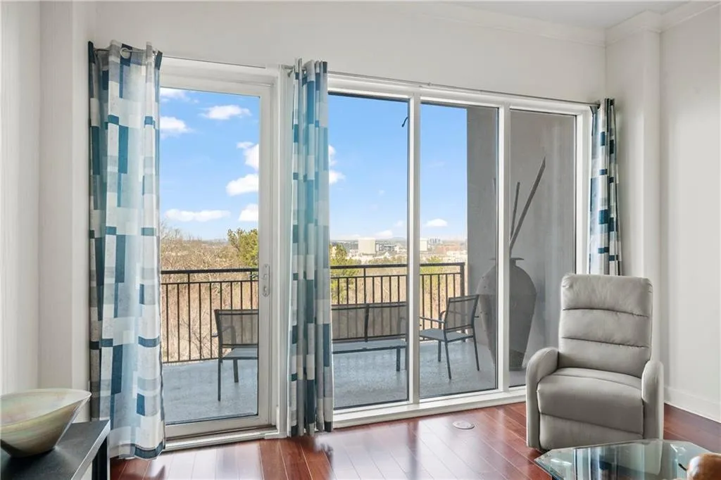 Atlanta, Georgia 30339, United States, 2 Bedrooms Bedrooms, ,2 BathroomsBathrooms,Residential,Active,1780