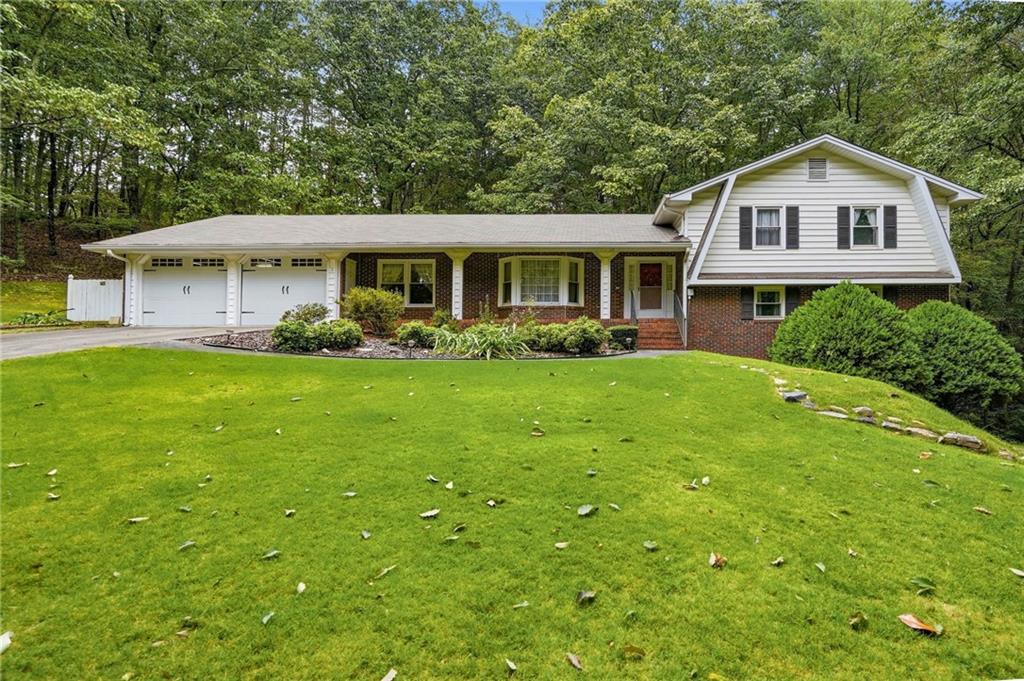 2555 Ridge Park Drive