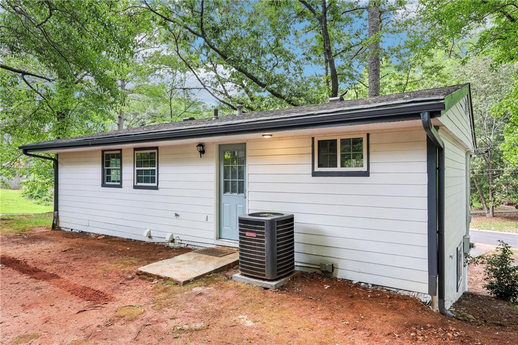 2457 Shiloh Drive, Decatur, Georgia image 30