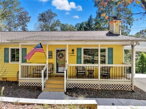 1056 Overlook Drive Dawsonville GA 30534