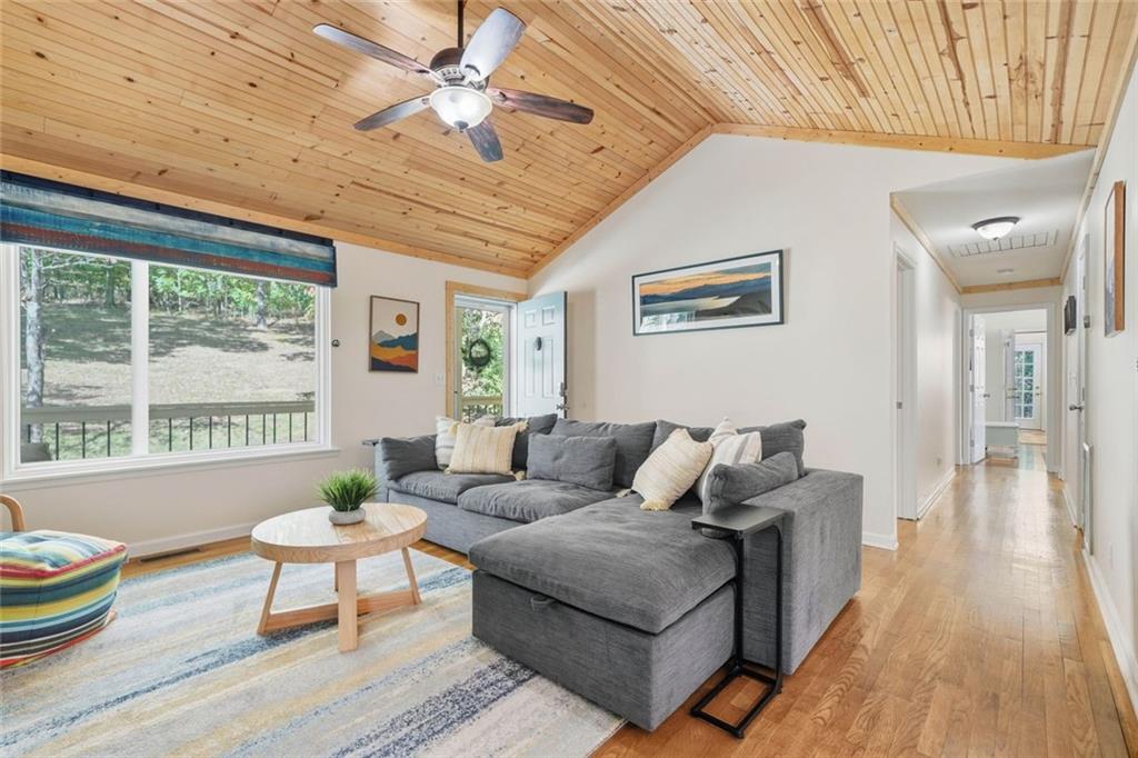 No HOA Lake 3 - Residential