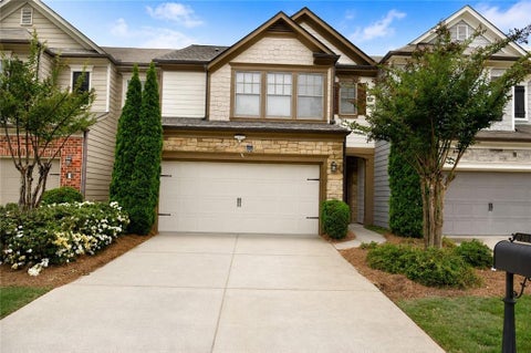 Townhouse For Sale - 730 Middleton Place<br/> Alpharetta, GA 30004