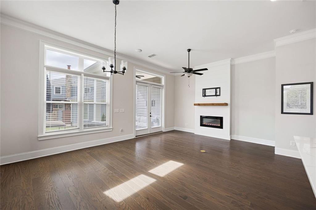 THE VILLAGE AT TOWNLAKE - Residential Lease