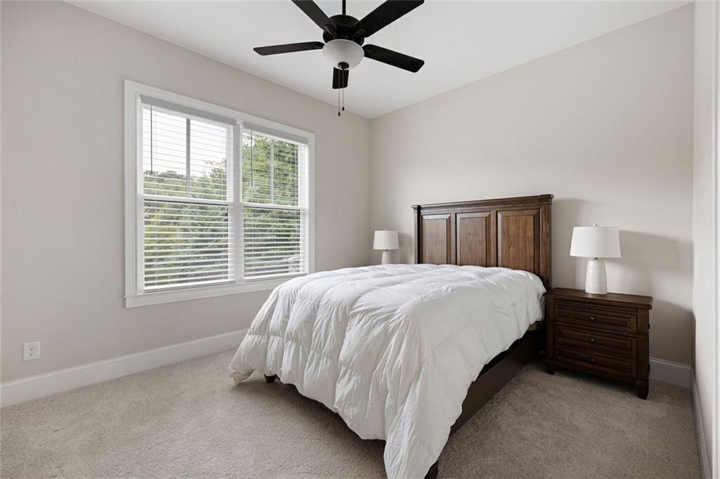 THE VILLAGE AT TOWNLAKE - Residential Lease