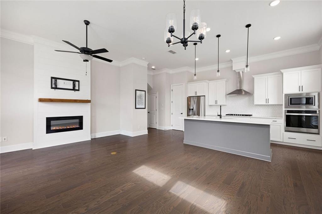 THE VILLAGE AT TOWNLAKE - Residential Lease