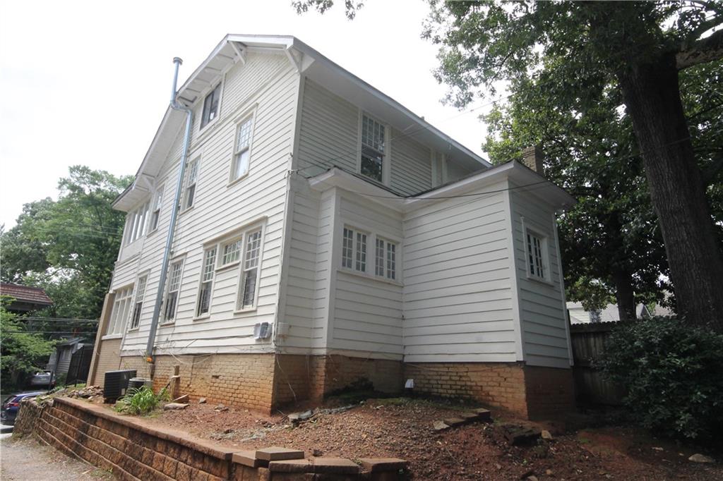 747 Barnett Street
