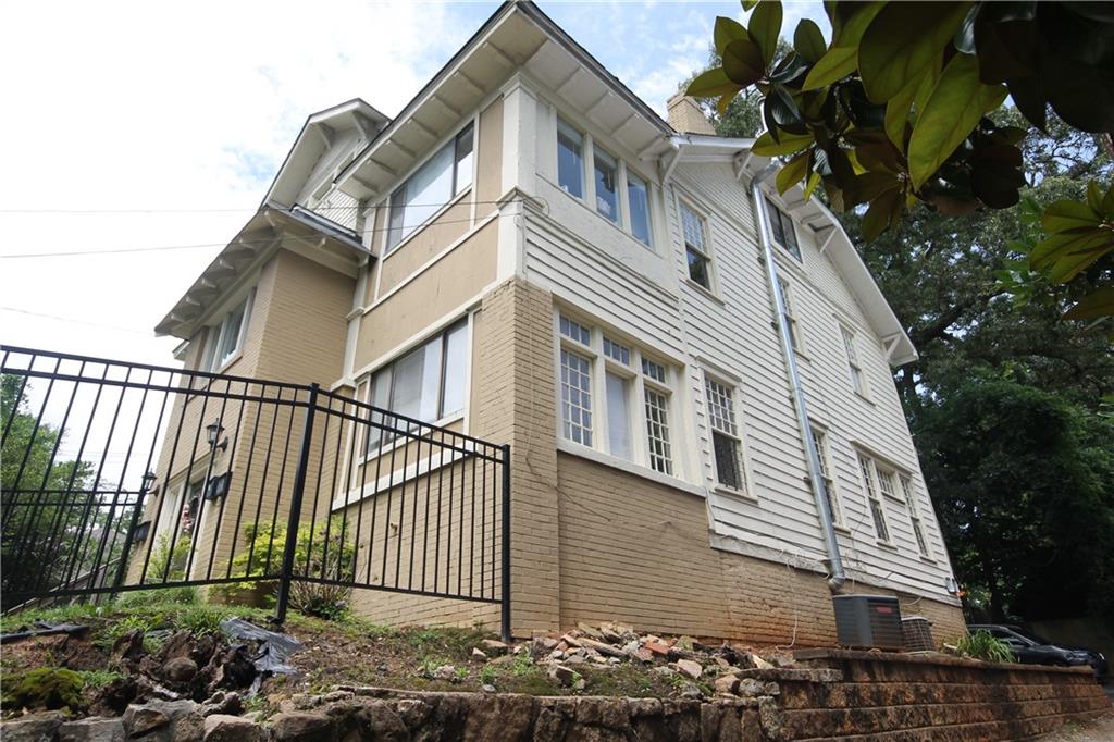 747 Barnett Street