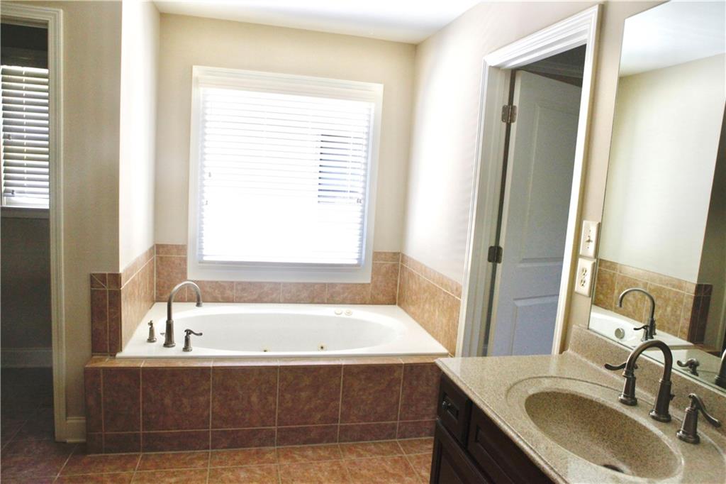 5122 Micaela Way, Duluth, Georgia image 22