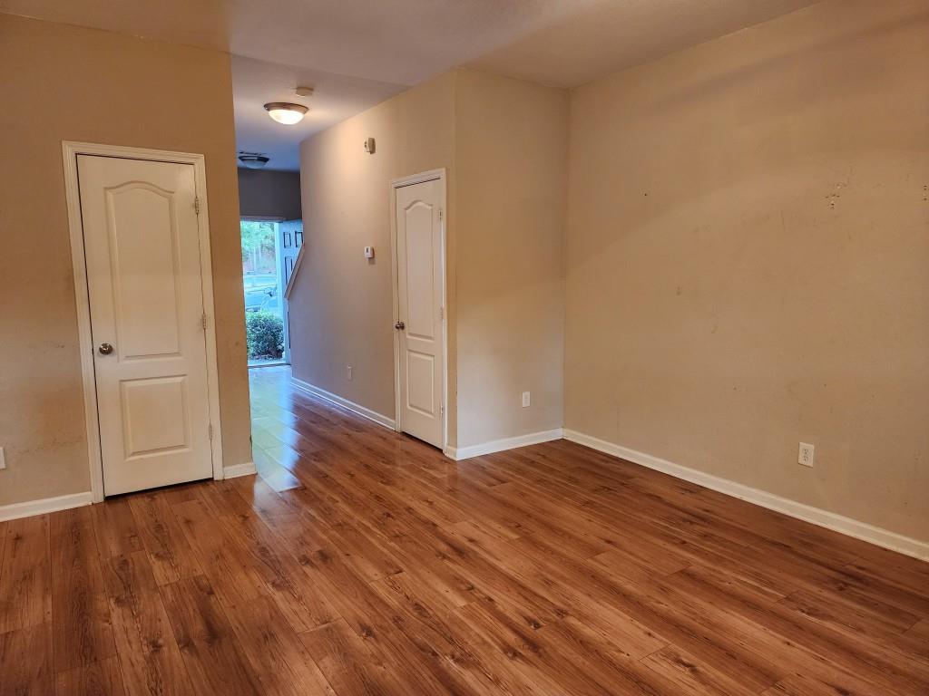 Villas At Rogers Crossing - Residential