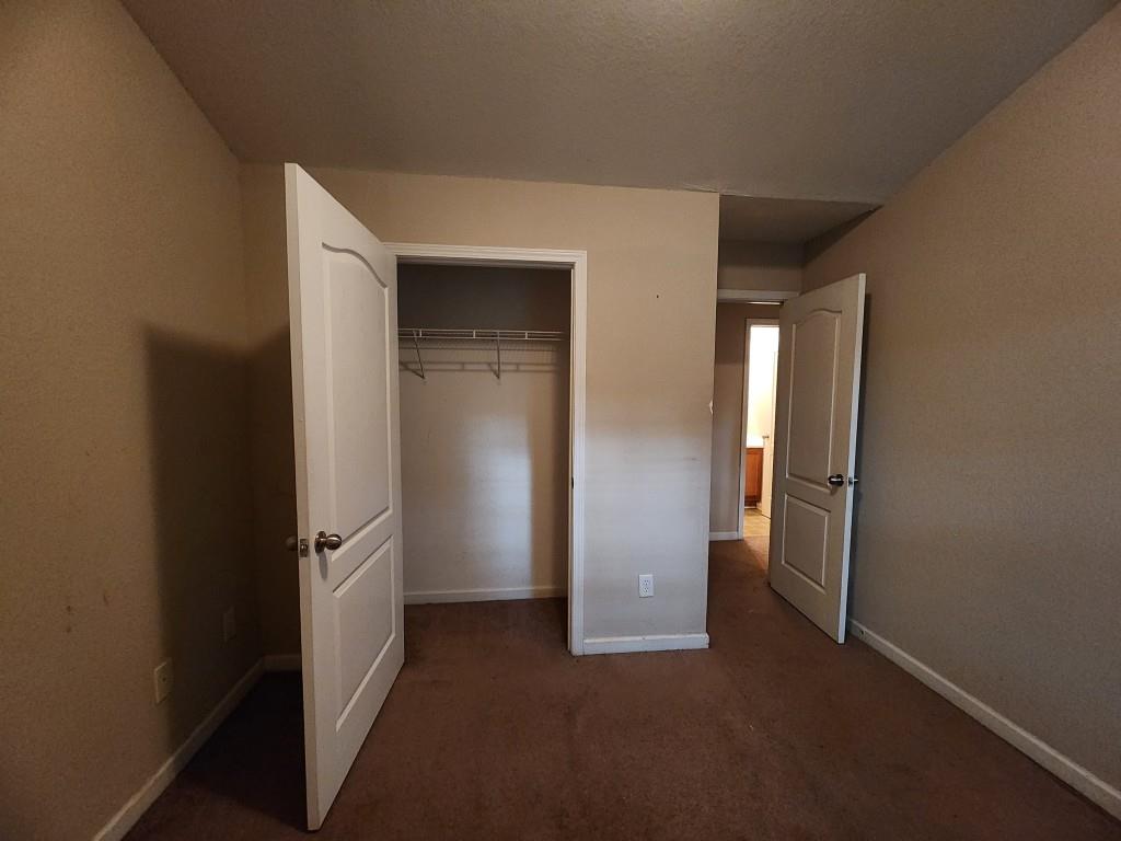 Villas At Rogers Crossing - Residential