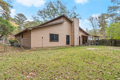 A home in Fairburn