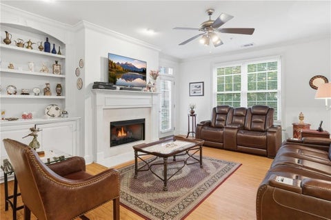 Condo For Sale - 4855 Ivy Ridge Drive #305<br/> Cobb County, Atlanta, GA 30339