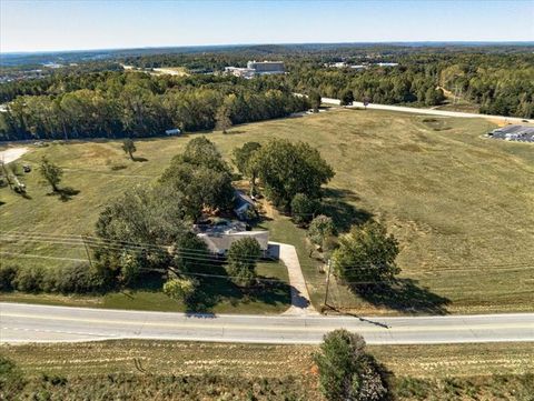 4024 Atlanta Hwy Hiram GA 30141