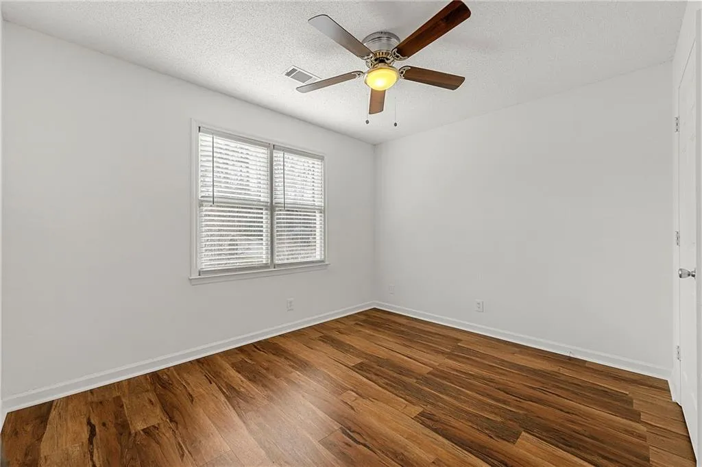 Marietta, Georgia 30066, United States, 4 Bedrooms Bedrooms, ,4 BathroomsBathrooms,Residential,Active,13680