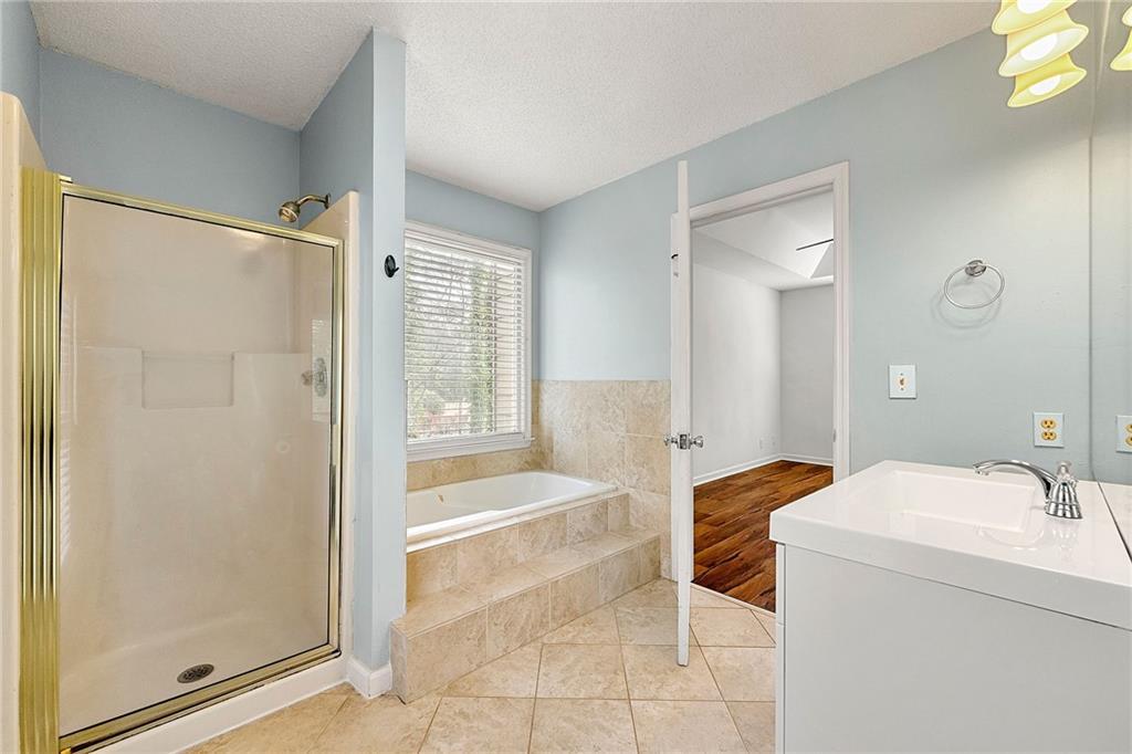 Addison Heights - Residential Lease