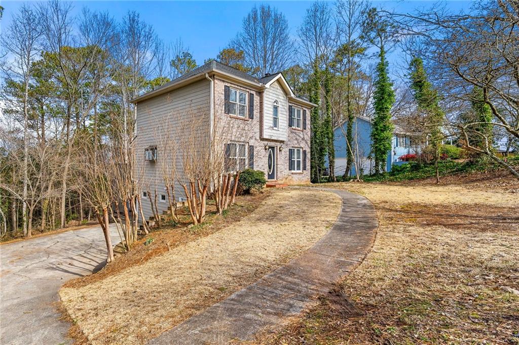 Addison Heights - Residential Lease