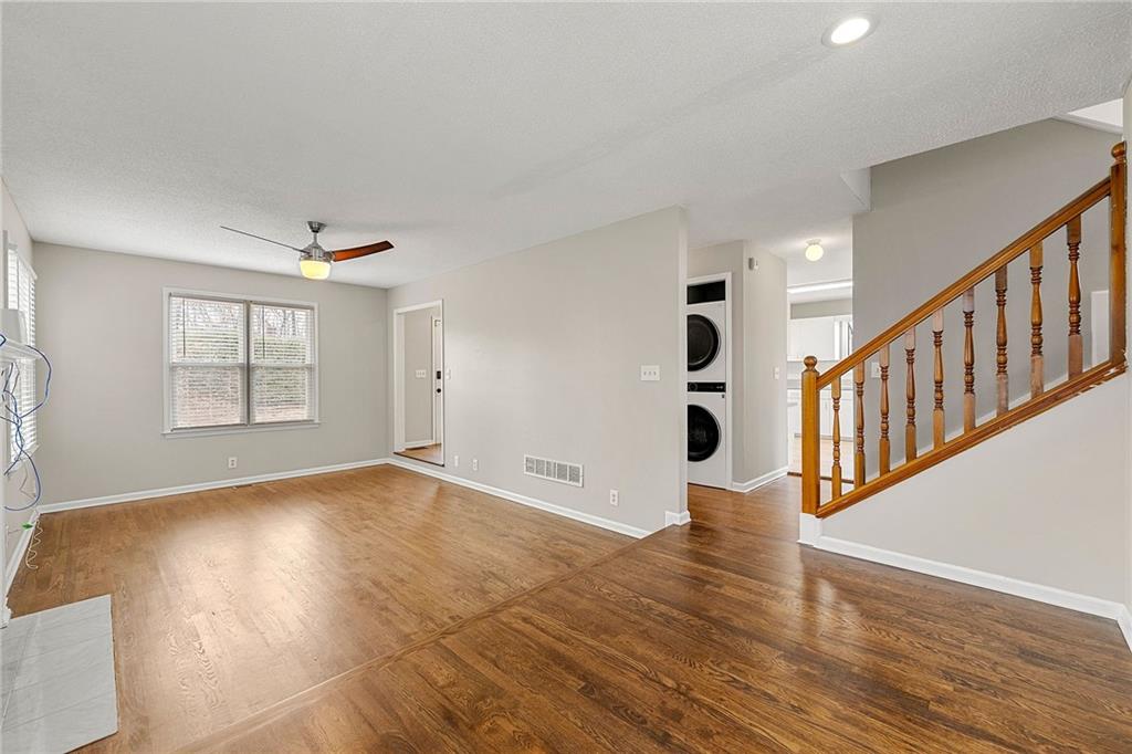 Addison Heights - Residential Lease