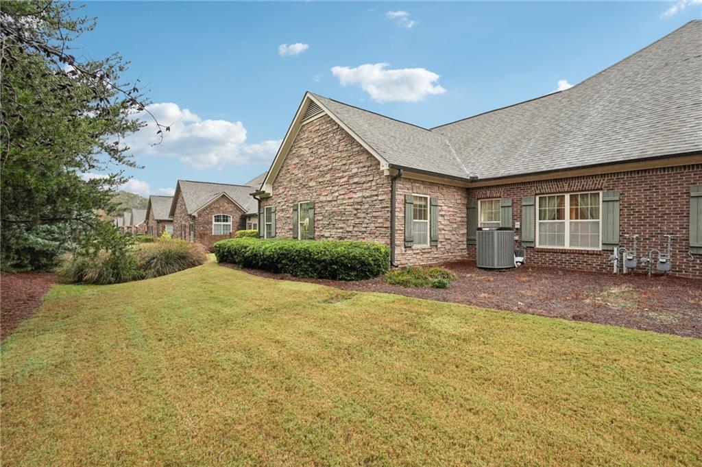 Brookhaven at Lanier Ridge - Residential