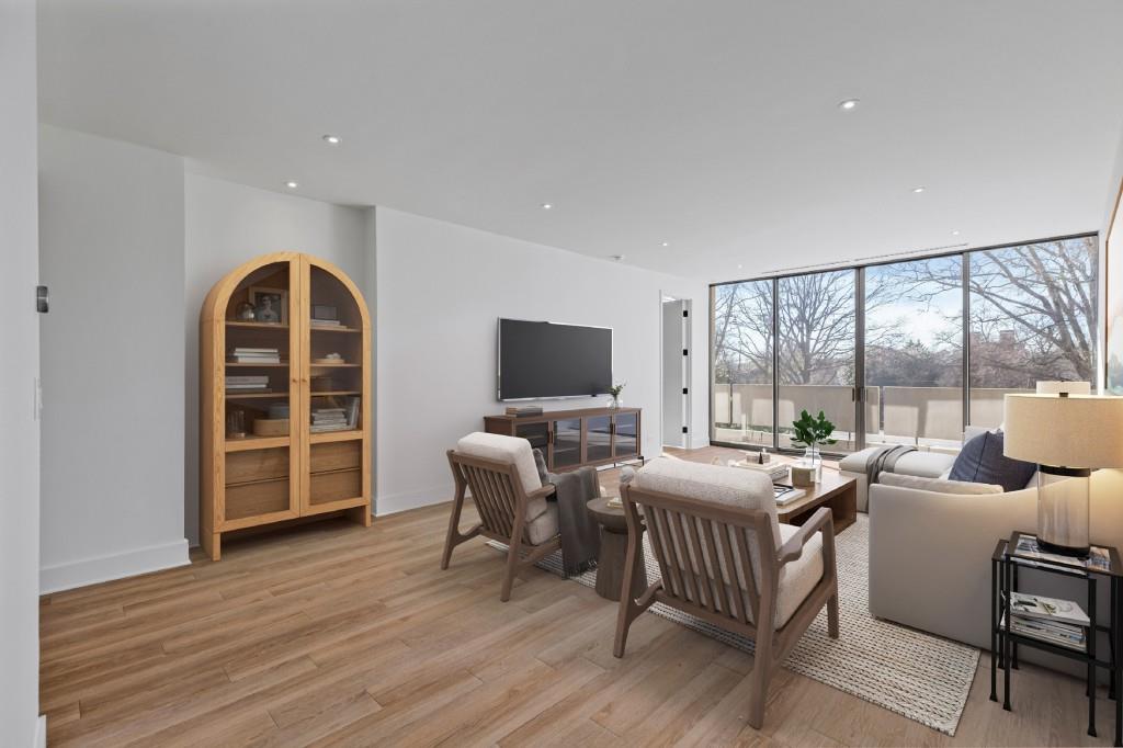 2575 Peachtree Road NE 6G