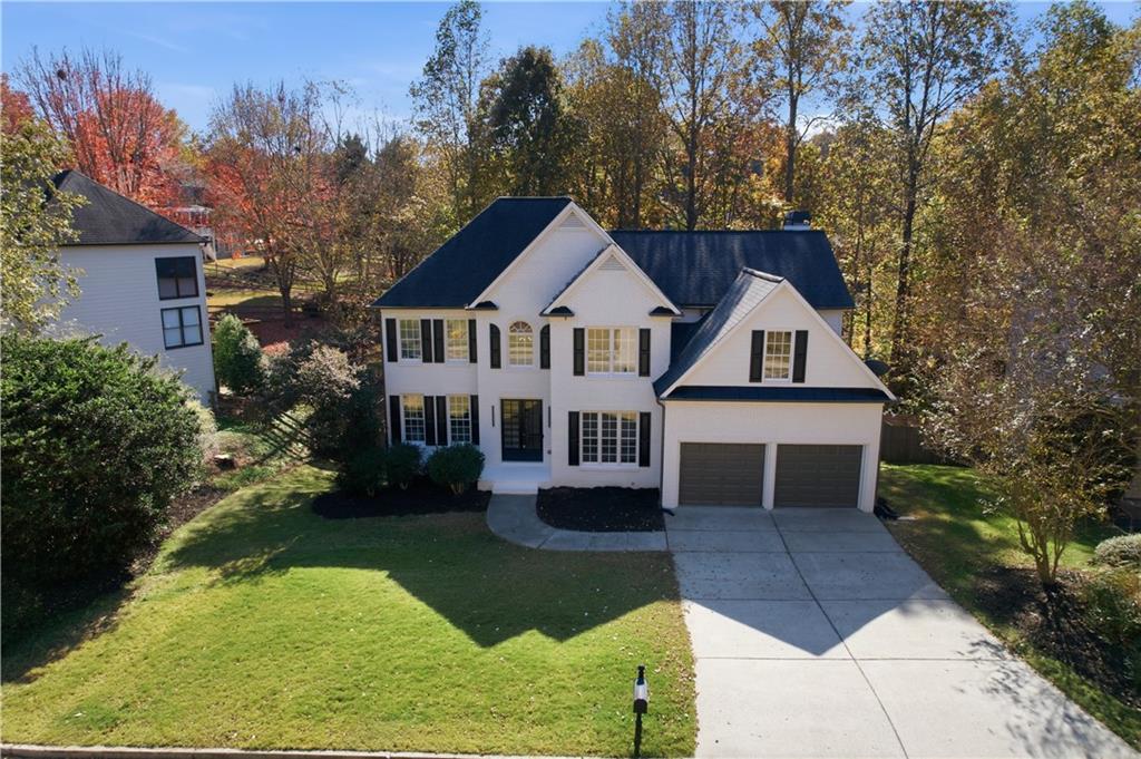 435 Lake Point Trace