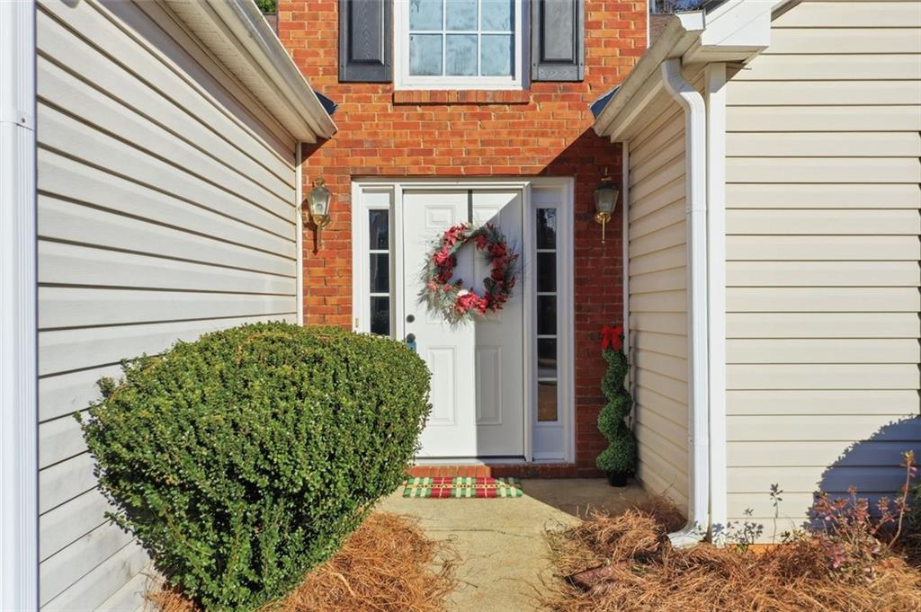 6214 Treeridge Drive NW