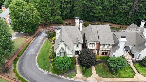 Townhouse For Sale - 264 Summerour Vale<br/> Johns Creek, GA 30097