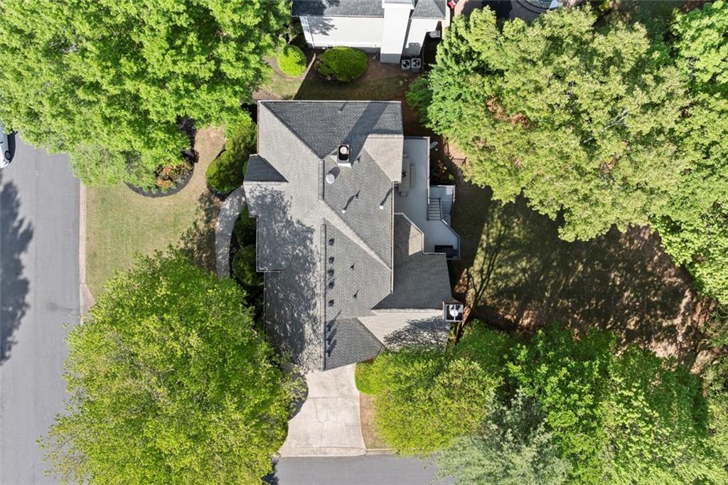 5620 Preserve Circle
