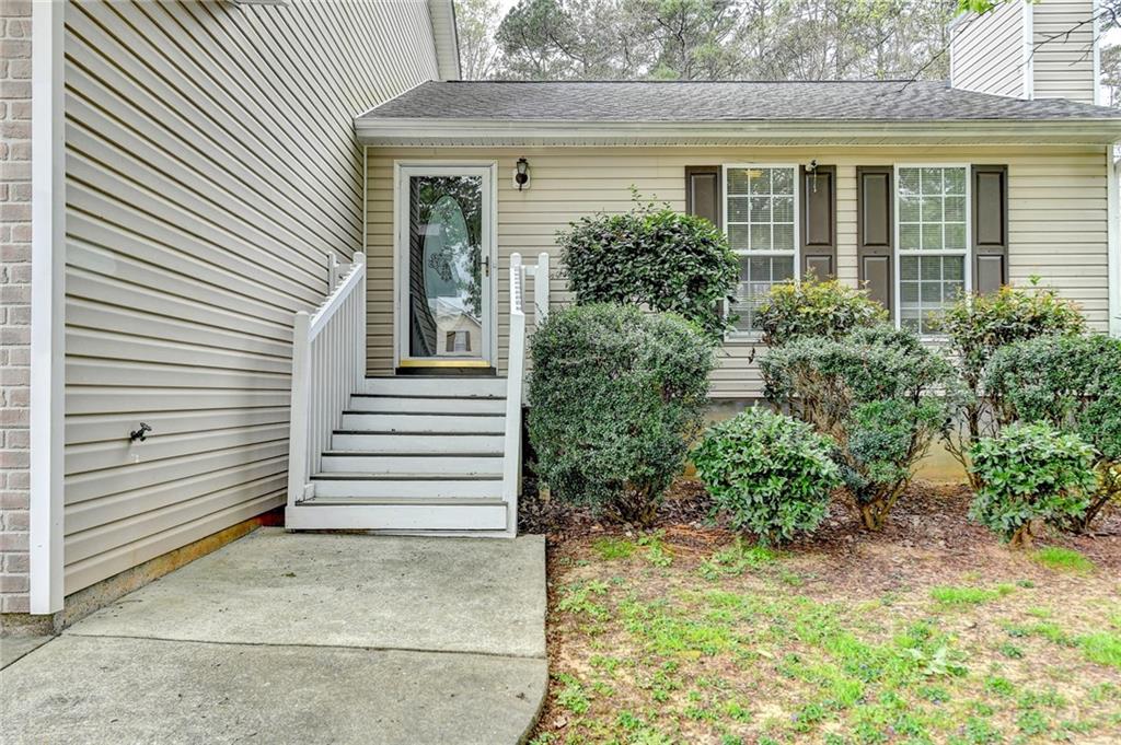 5880 April Drive