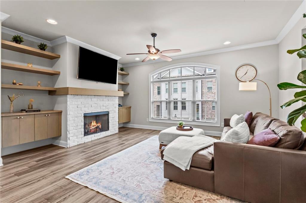 1402 Wisteria Wall Drive