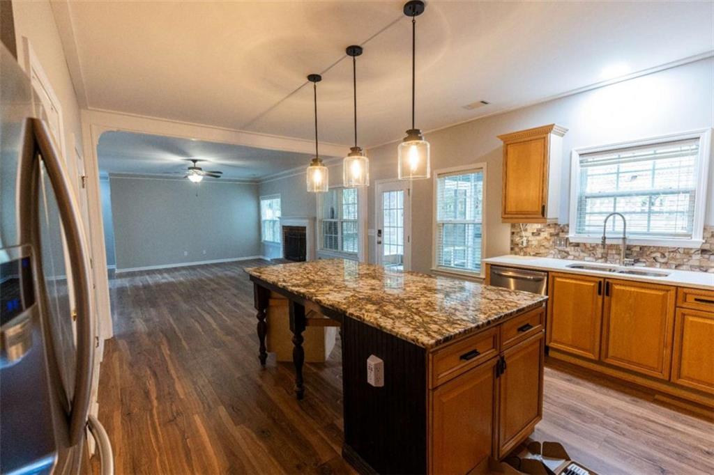 1038 Island View Court