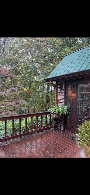 205 Minnehaha Trail